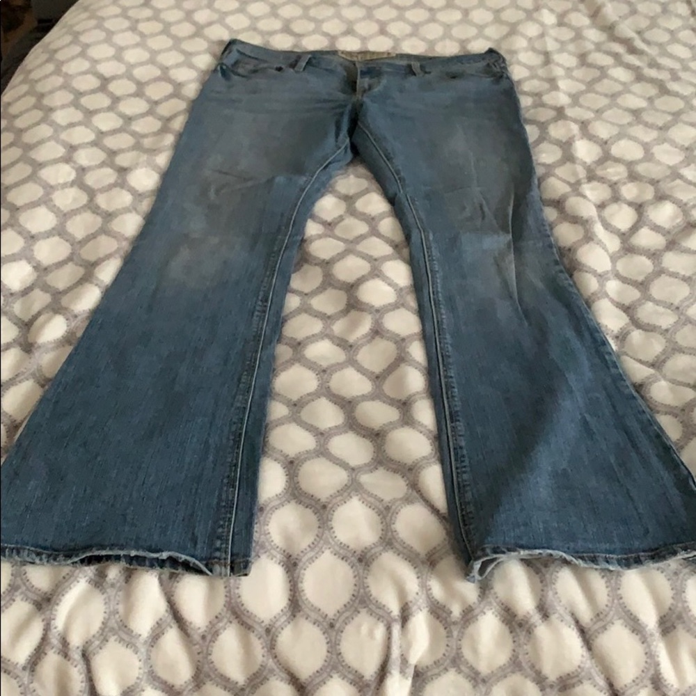 Hollister jeans